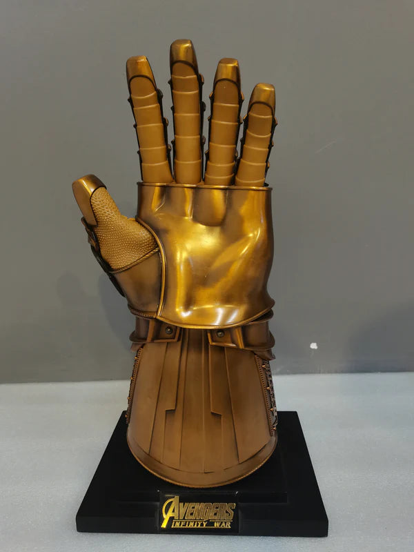 Thanos Infinity Hanske - LootLab